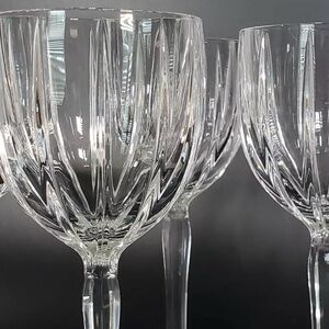 Waterford Crystal Marquis Omega Wine Glasses Set of 4
